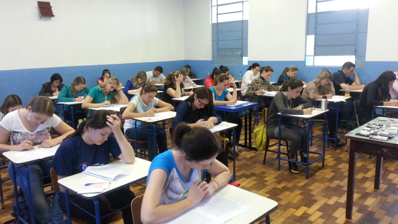 PROVAS DO CONCURSO E SELEÇÃO PÚBLICA TRANSCORREM NORMALMENTE